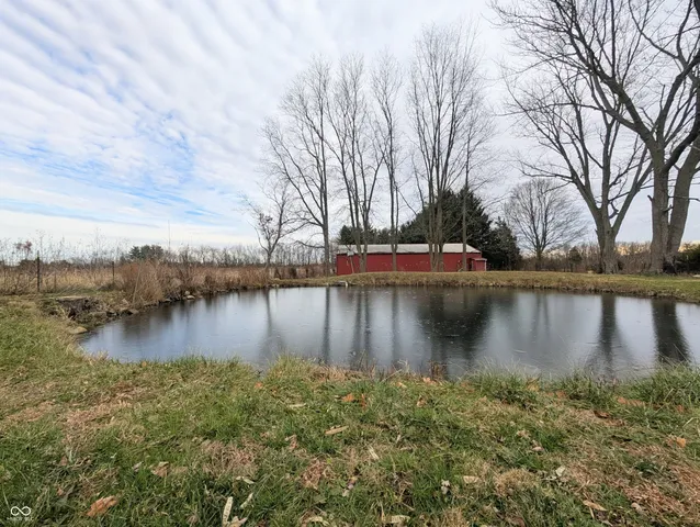 $499,999 | 5599 Highway 9, Hope, IN 47246