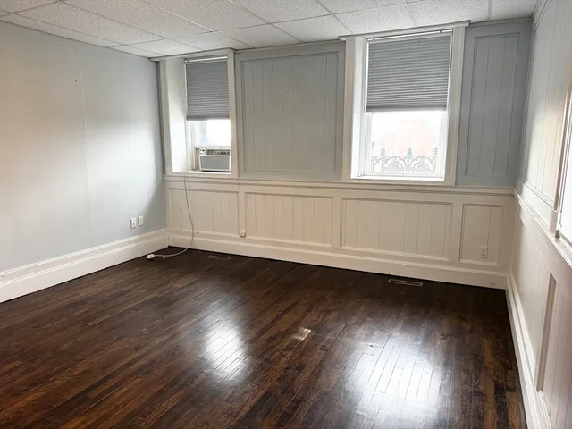 $1,400 | 9 Taunton Green, Unit 4, Taunton, MA 02780