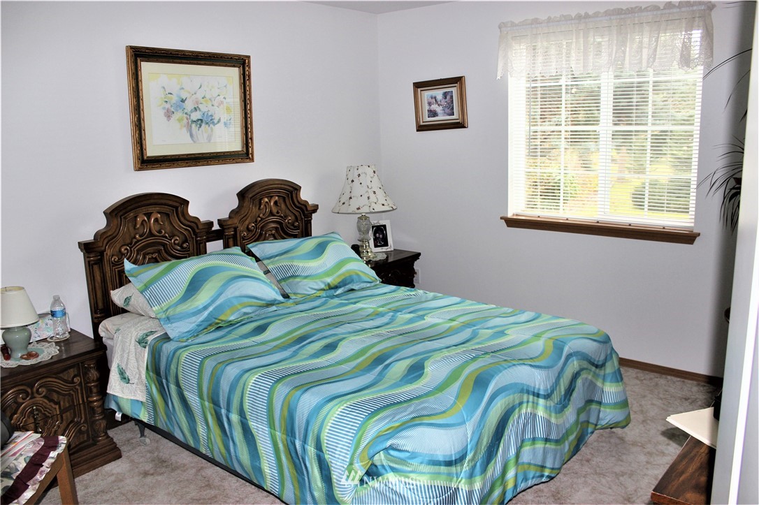8934 Alyson Lane Southwest Rochester, WA 98579 - Photo 14 of 37