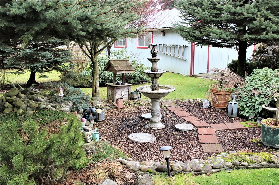 8934 Alyson Lane Southwest Rochester, WA 98579 - Photo 17 of 37