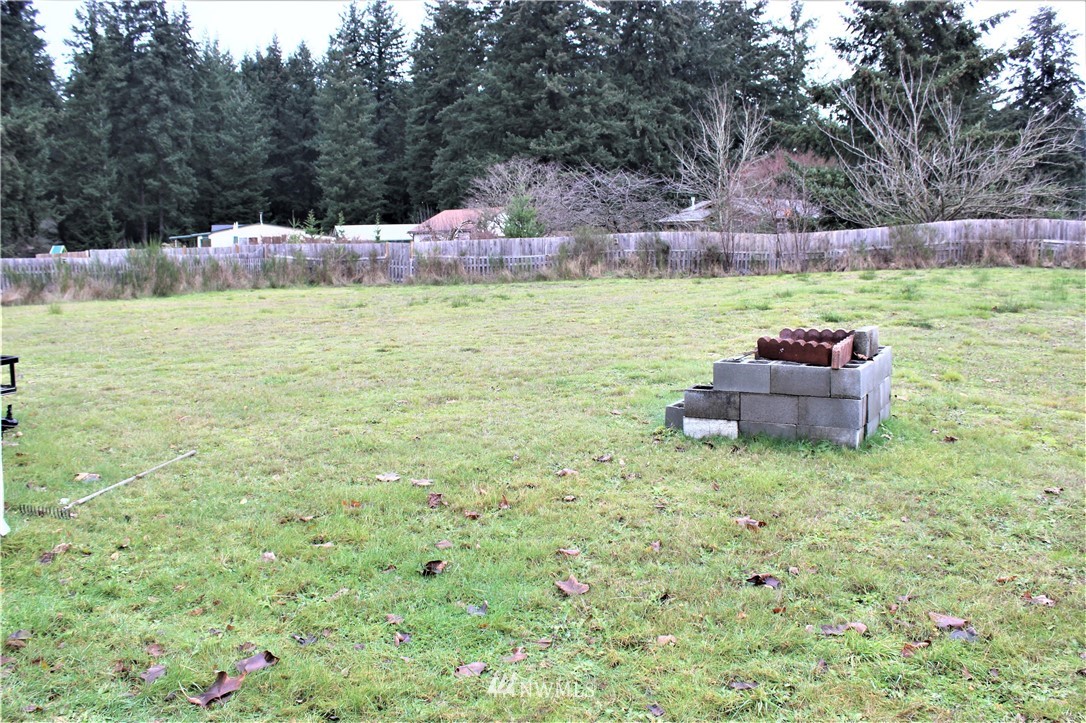 8934 Alyson Lane Southwest Rochester, WA 98579 - Photo 33 of 37