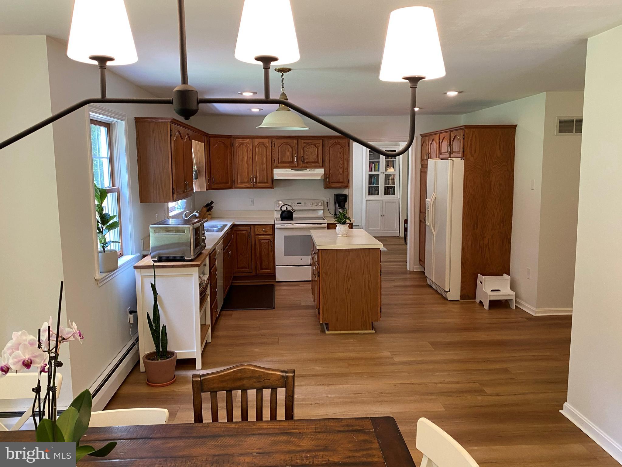 214 Yoder Road Bainbridge, PA 17502 - Photo 2 of 44 Gallery Image 2