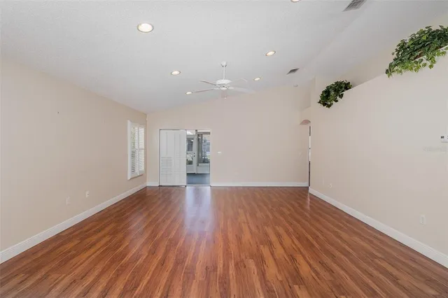 $279,000 | 11323 Highlander Court, Spring Hill, FL 34609