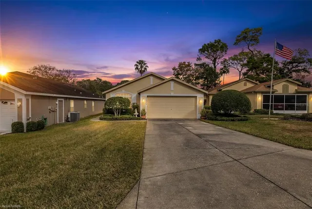 $279,000 | 11323 Highlander Court, Spring Hill, FL 34609