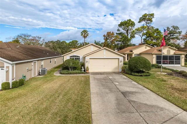 $279,000 | 11323 Highlander Court, Spring Hill, FL 34609