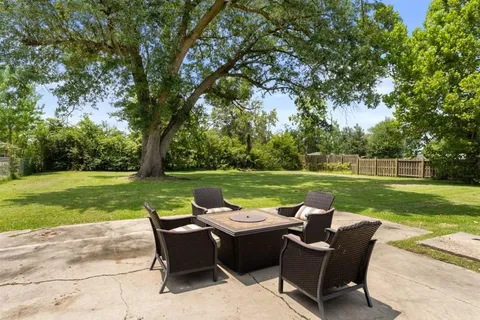 $210,000 | 4814 Sale Lane, Lake Charles, LA 70605