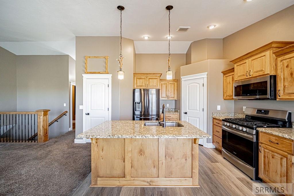 3449 East 225 North Rigby, ID 83442 - Photo 11 of 48