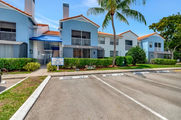 $3,300 | 3113 Clint Moore Road, Unit 104, Boca Raton, FL 33496