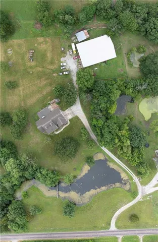 $860,000 | 35705 East R D Mize Road, Oak Grove, MO 64075