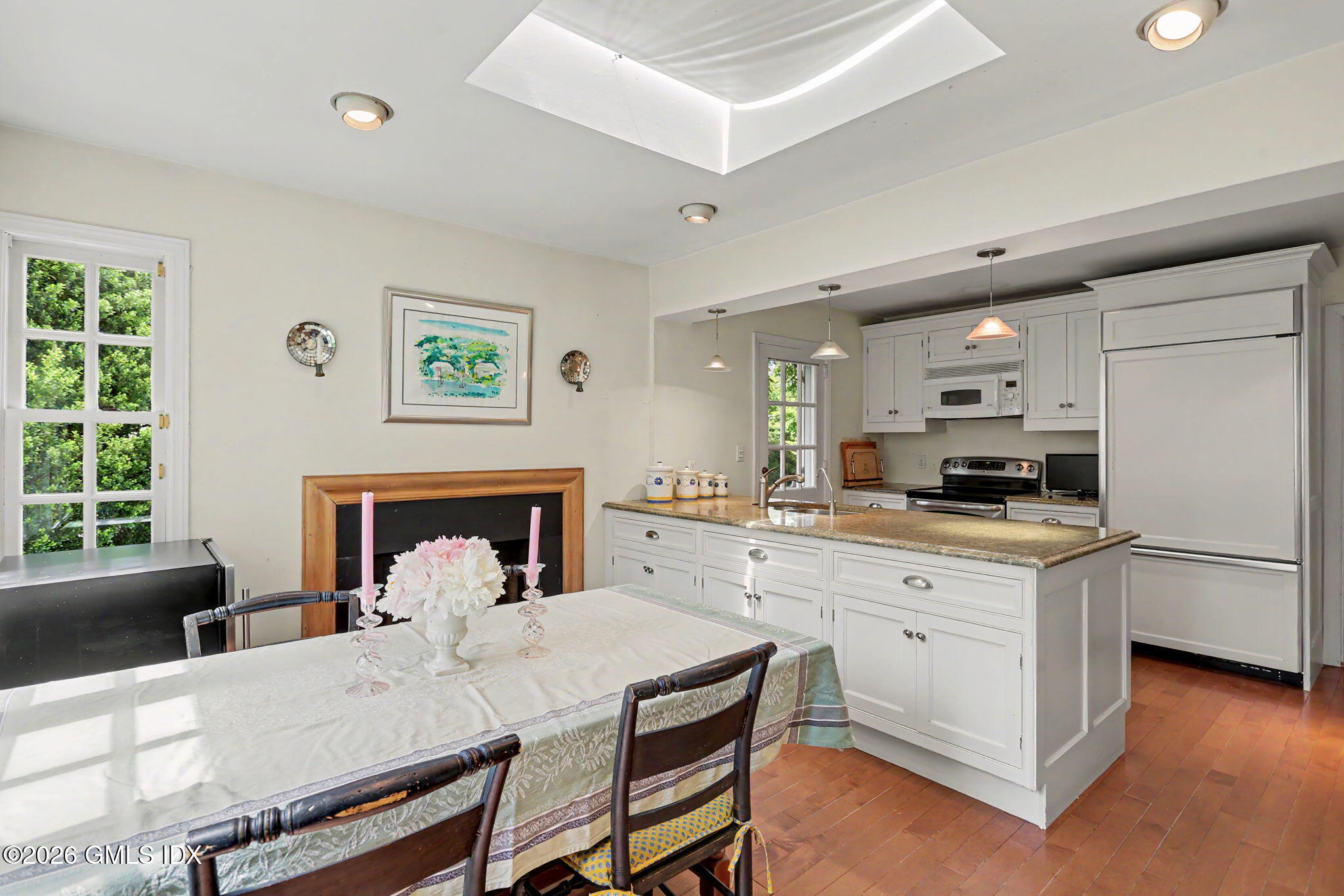 26 Linwood Avenue Riverside, CT 06878 - Photo 10 of 33 17-web-or-mls-26-linwood-ave