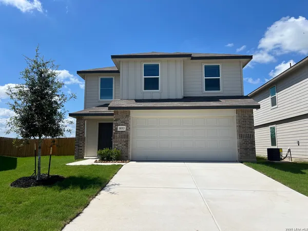 $2,200 | 10313 Lassen Park, Adkins, TX 78101