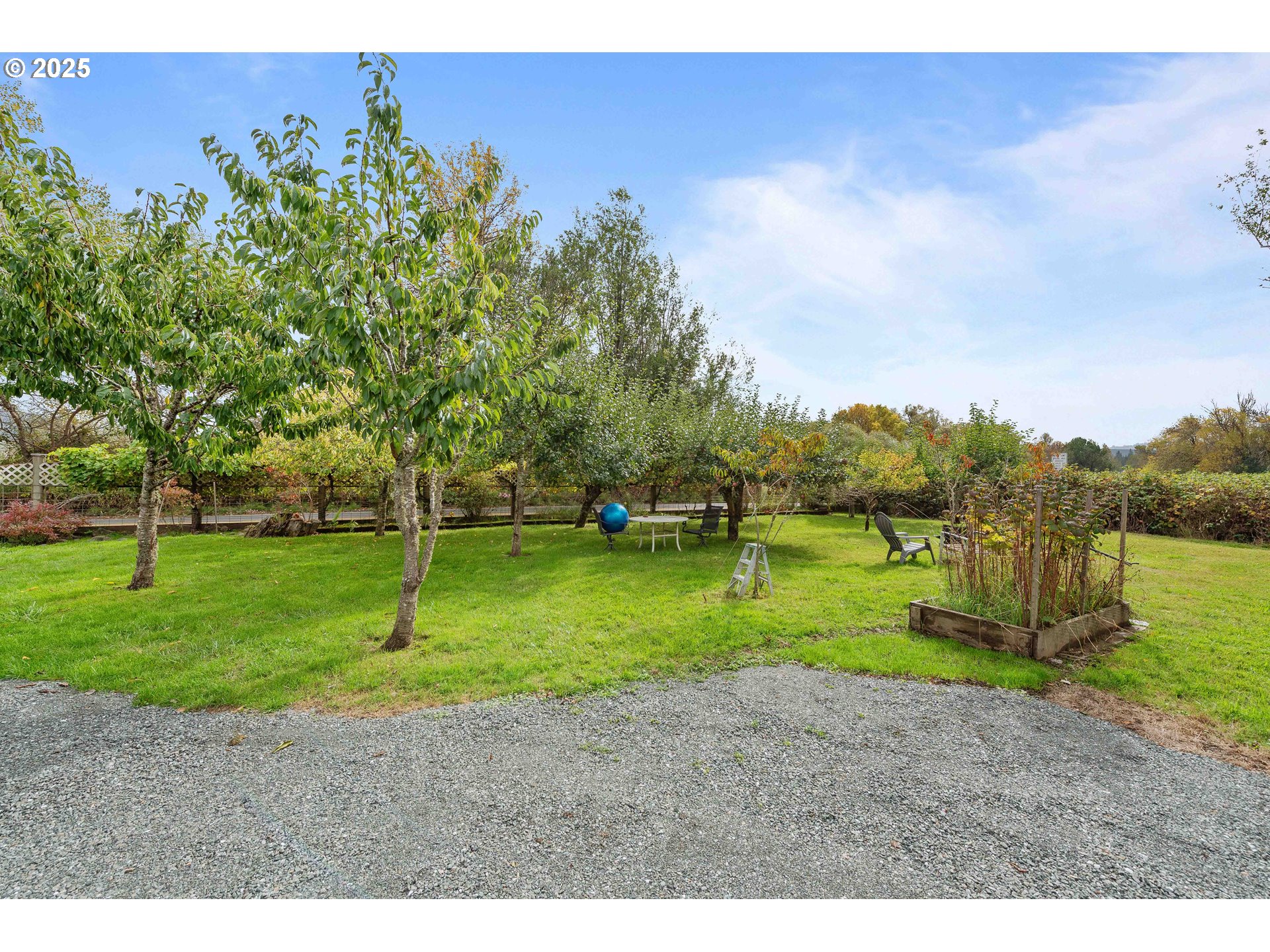 54124 Old Broadbent Road Myrtle Point, OR 97458 - Photo 33 of 42