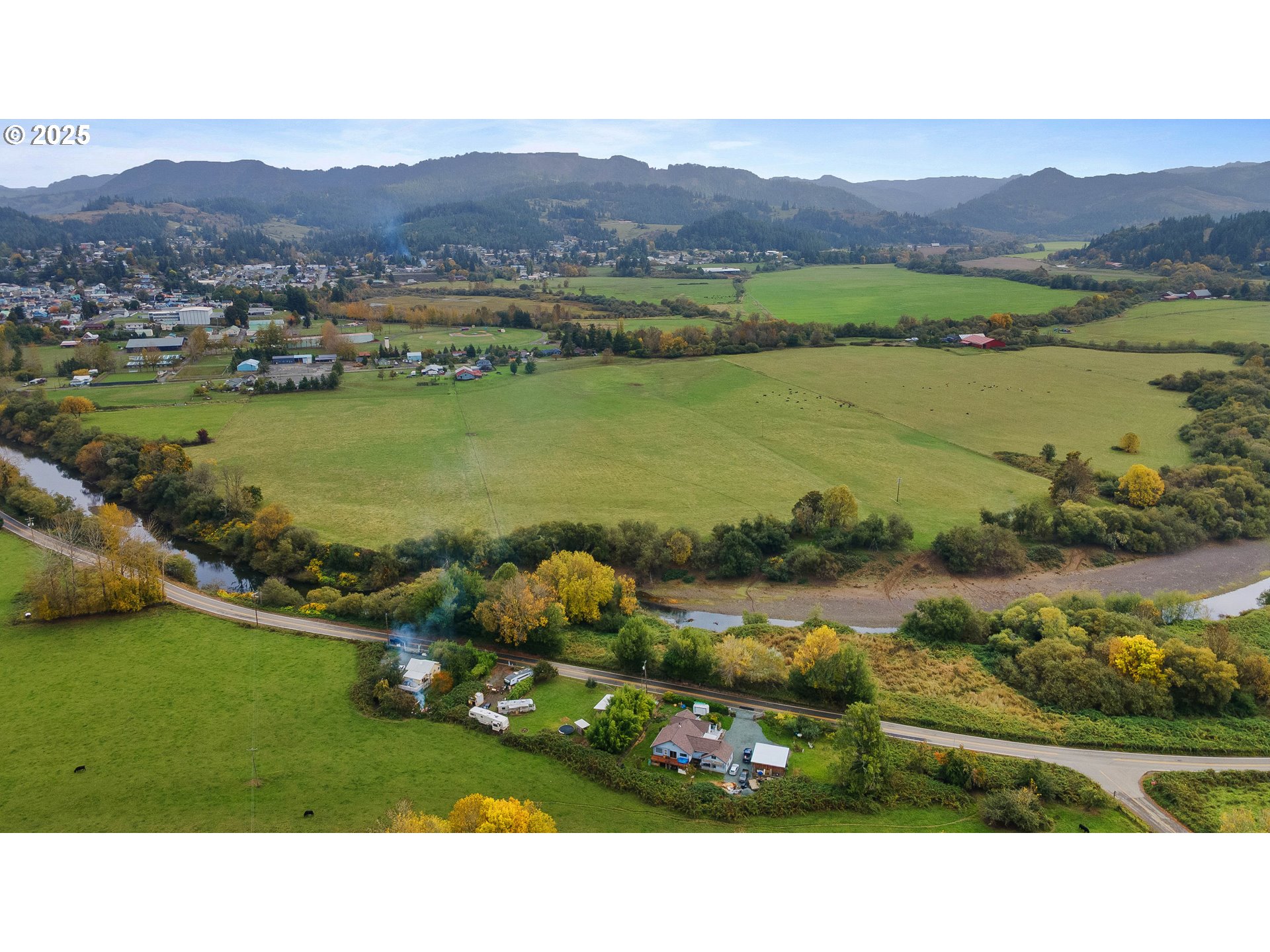 54124 Old Broadbent Road Myrtle Point, OR 97458 - Photo 38 of 42