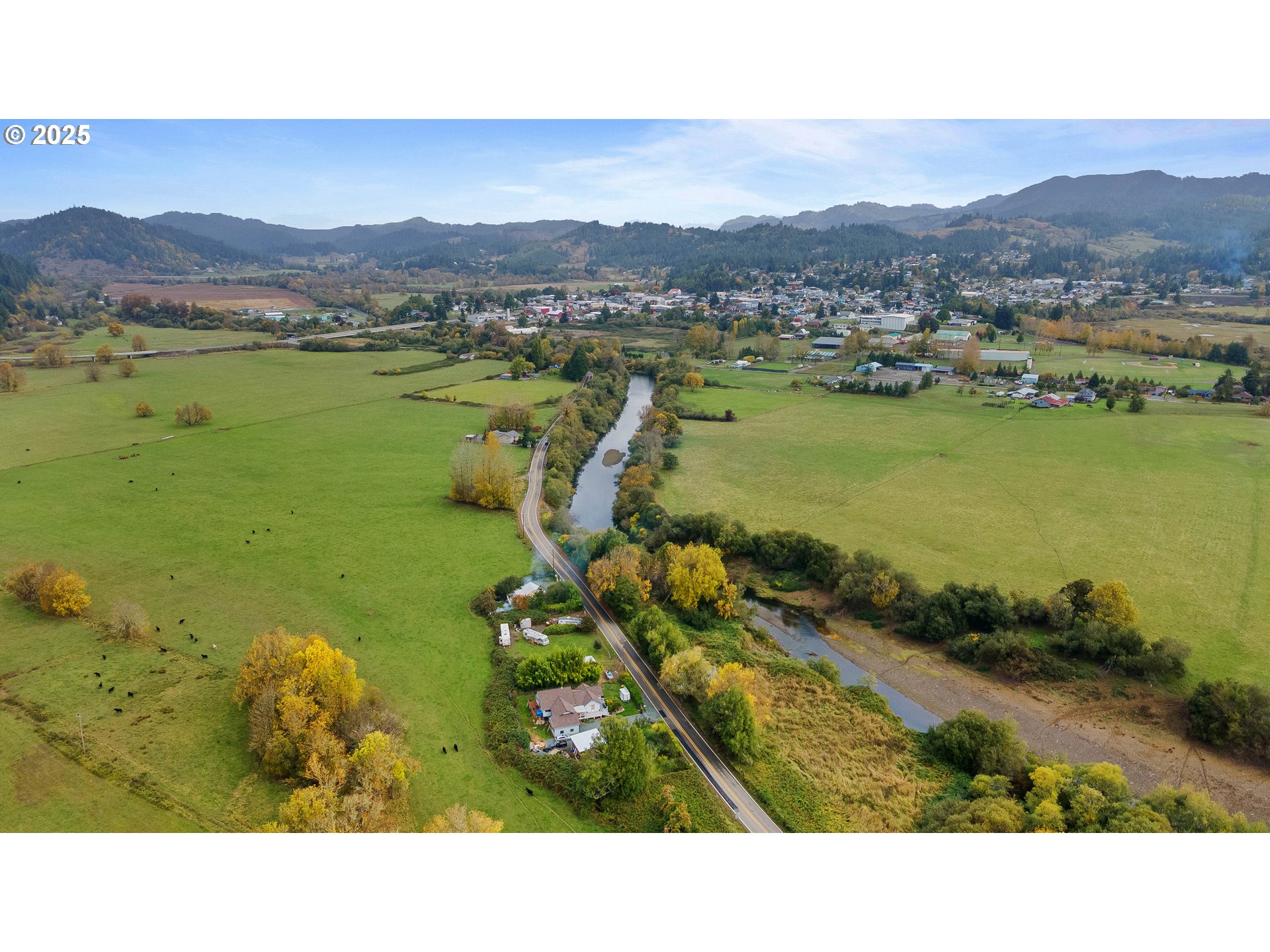 54124 Old Broadbent Road Myrtle Point, OR 97458 - Photo 39 of 42