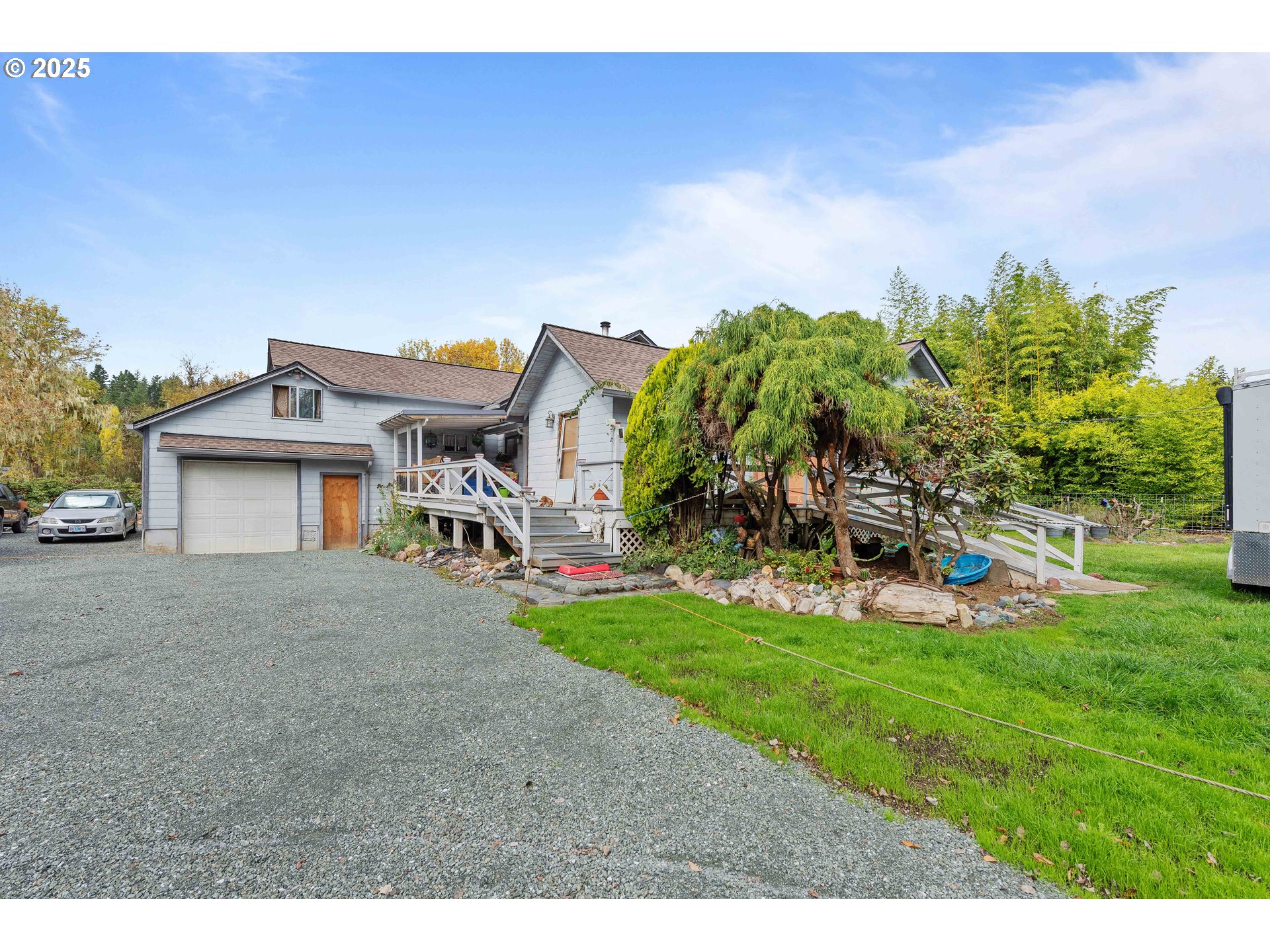 54124 Old Broadbent Road Myrtle Point, OR 97458 - Photo 5 of 42