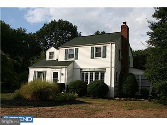10 Ardsley Road Yardley, PA 19067 - Photo 1 of 12 Exterior Front
