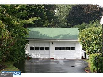10 Ardsley Road Yardley, PA 19067 - Photo 12 of 12 Garage