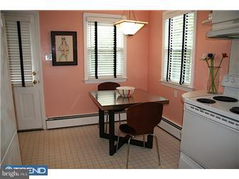 10 Ardsley Road Yardley, PA 19067 - Photo 5 of 12 Kitchen