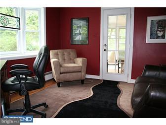 10 Ardsley Road Yardley, PA 19067 - Photo 6 of 12 Office / Study