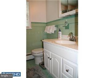 10 Ardsley Road Yardley, PA 19067 - Photo 10 of 12 Bathroom