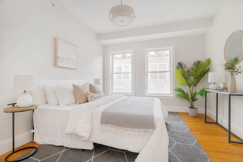 845 Lagrange Street, Unit 2 Boston, MA 02132 - Photo 15 of 31