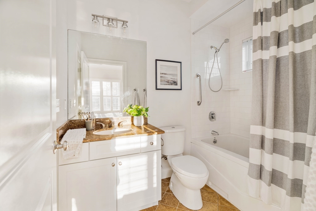 845 Lagrange Street, Unit 2 Boston, MA 02132 - Photo 19 of 31