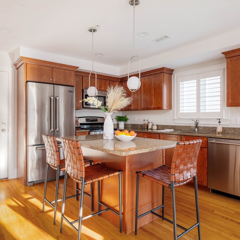 845 Lagrange Street, Unit 2 Boston, MA 02132 - Photo 5 of 31