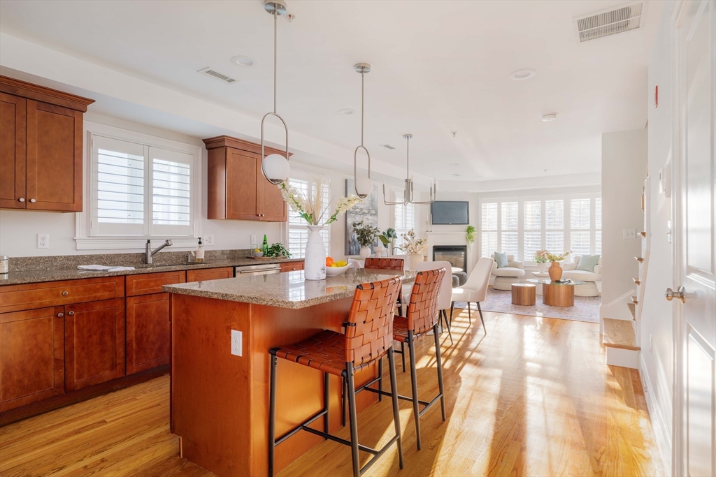 845 Lagrange Street, Unit 2 Boston, MA 02132 - Photo 6 of 31