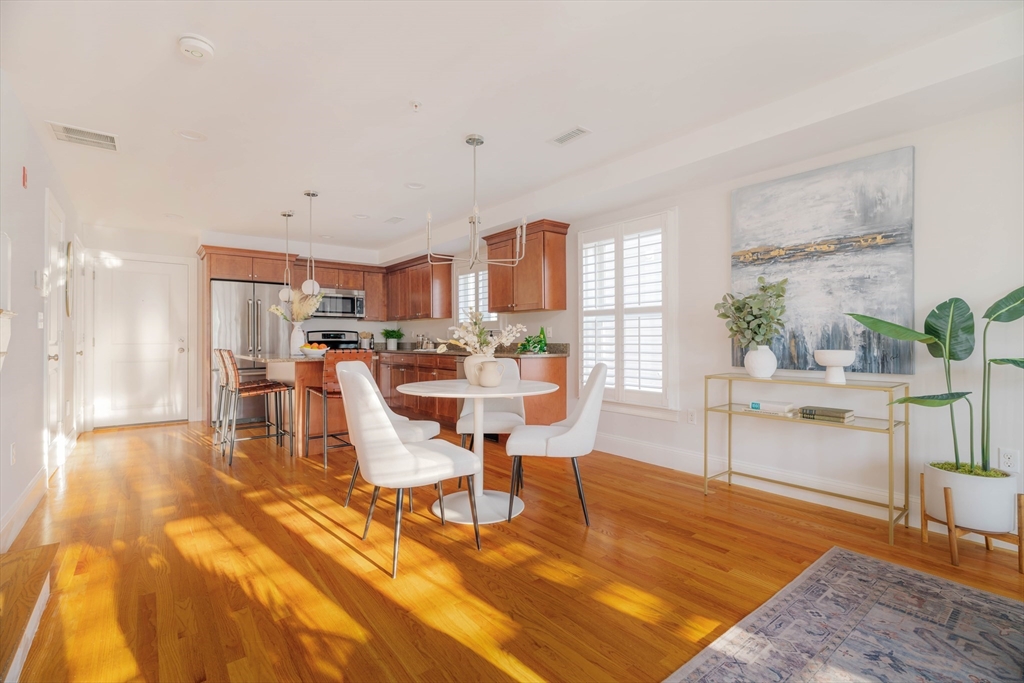845 Lagrange Street, Unit 2 Boston, MA 02132 - Photo 9 of 31