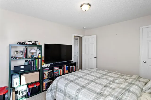 $360,000 | 635 South Pine Street, Gardner, KS 66030