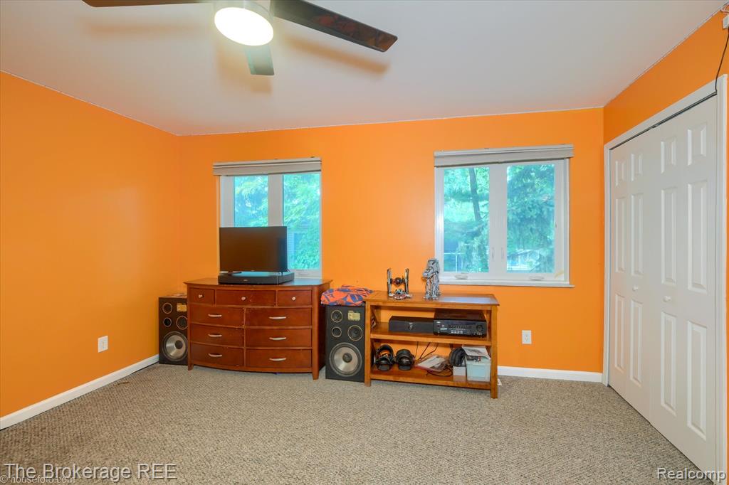9471 Ridge Road Goodrich, MI 48438 - Photo 34 of 48