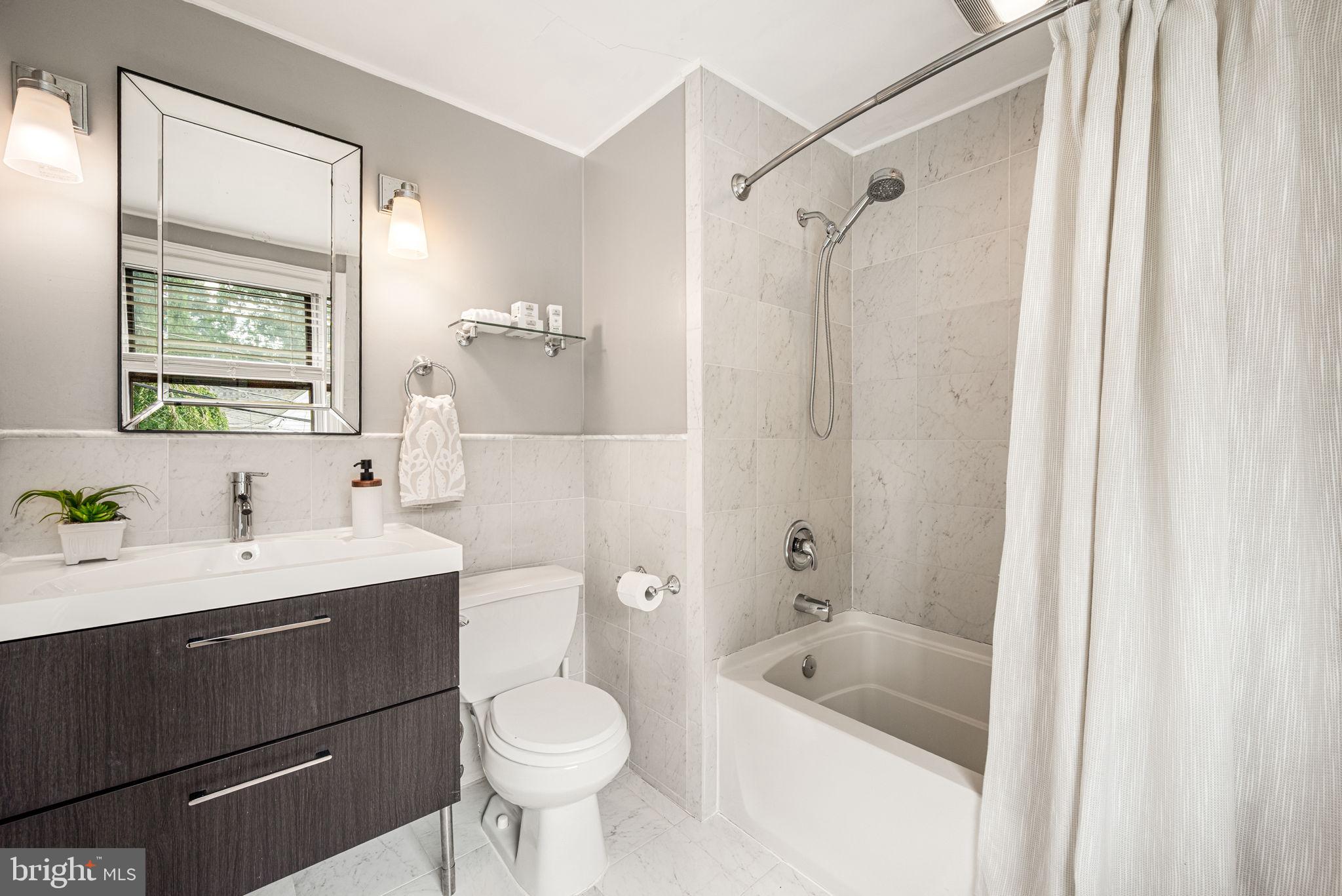 144 Rockglen Road Wynnewood, PA 19096 - Photo 23 of 33 Gallery Image 23