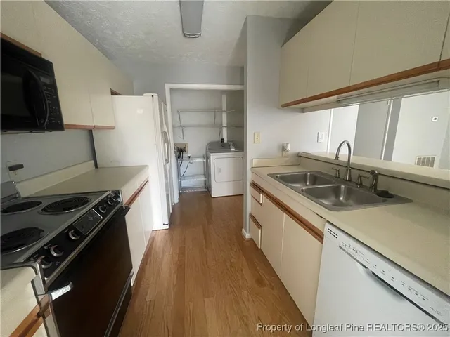 $1,100 | 663 Bartons Landing Place, Unit 14, Fayetteville, NC 28314