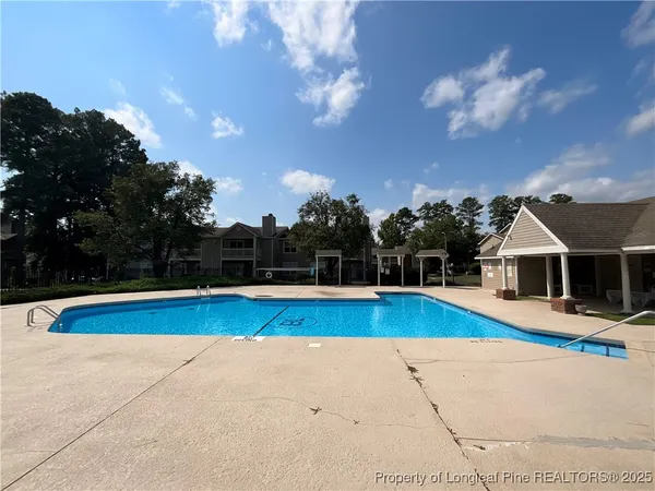 $1,100 | 663 Bartons Landing Place, Unit 14, Fayetteville, NC 28314