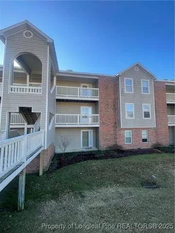 $1,100 | 663 Bartons Landing Place, Unit 14, Fayetteville, NC 28314