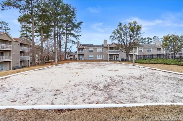 $1,100 | 663 Bartons Landing Place, Unit 14, Fayetteville, NC 28314
