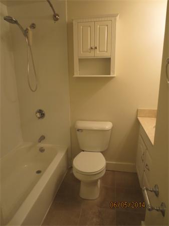 3 Florida Court, Unit 2 Maynard, MA 01754 - Photo 9 of 13 Gallery Image 9