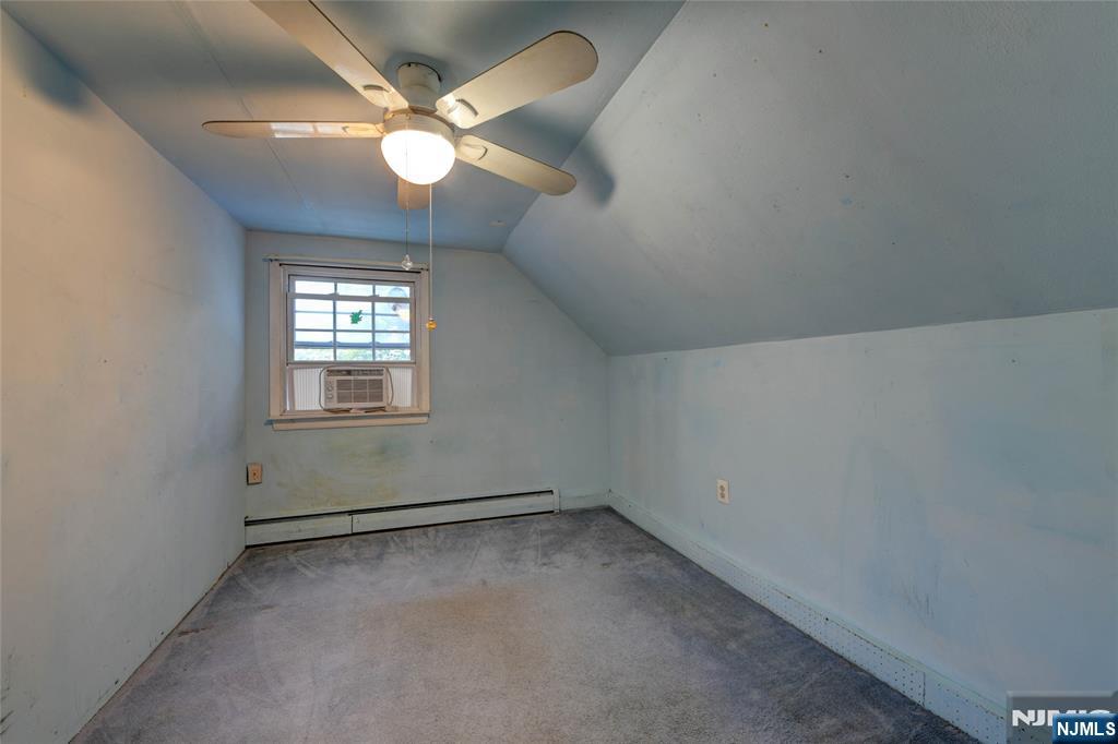 39 Sunset Road Pompton Plains, NJ 07444 - Photo 19 of 32 Gallery Image 19
