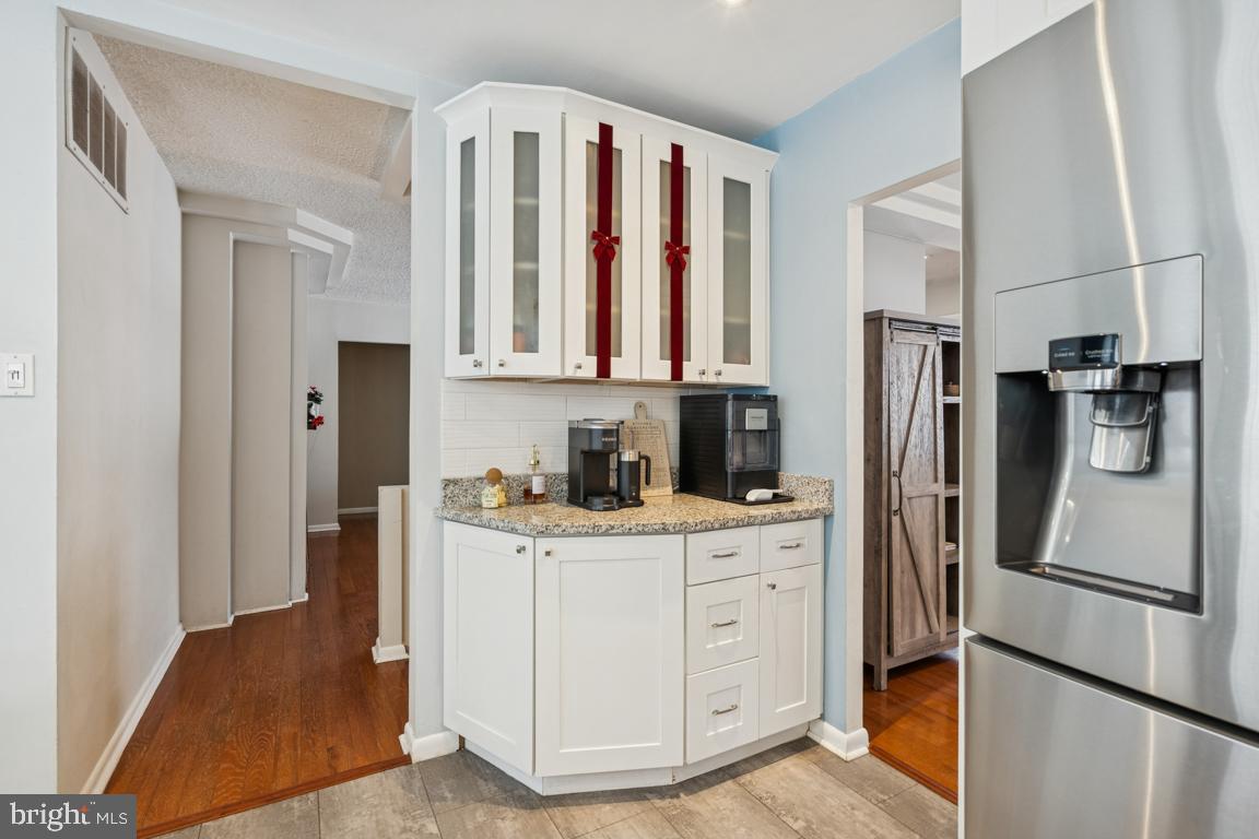 516 Coach Road Blackwood, NJ 08012 - Photo 4 of 24 Kitchen