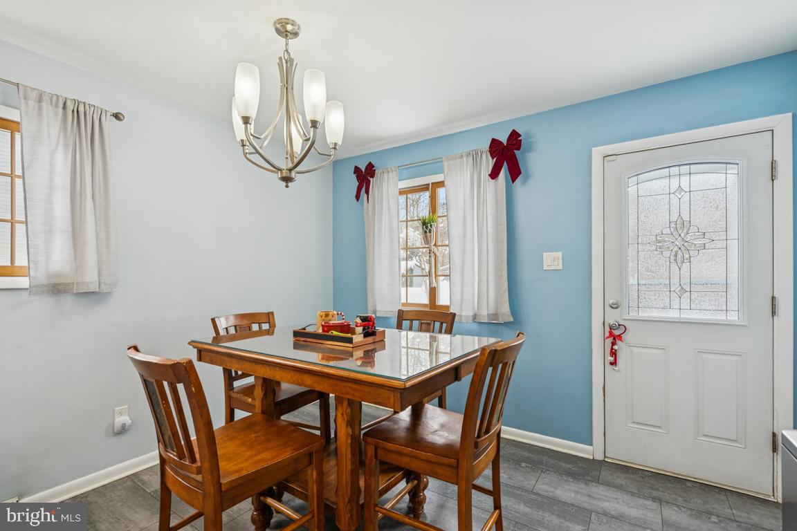 516 Coach Road Blackwood, NJ 08012 - Photo 8 of 24 Eat in Kitchen