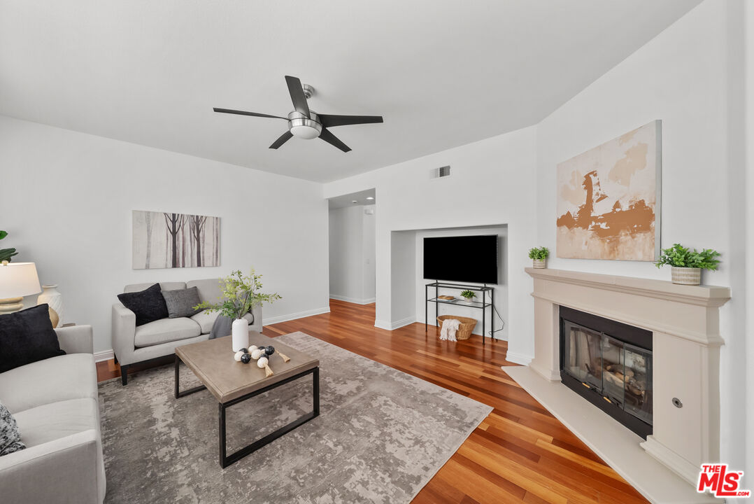 25656 Lewis Way Stevenson Ranch, CA 91381 - Photo 22 of 56