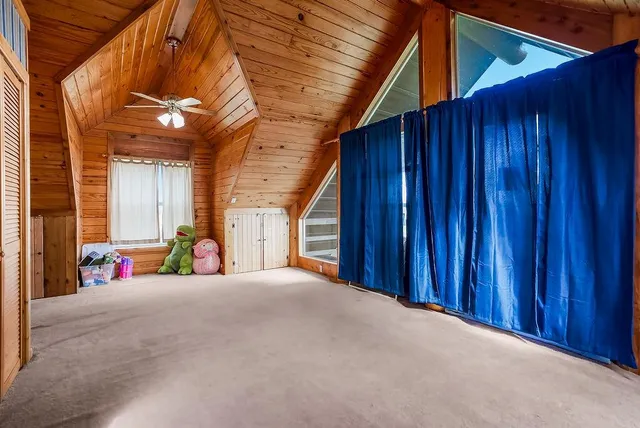 $625,000 | 24441 Querry Road, Lacygne, KS 66040