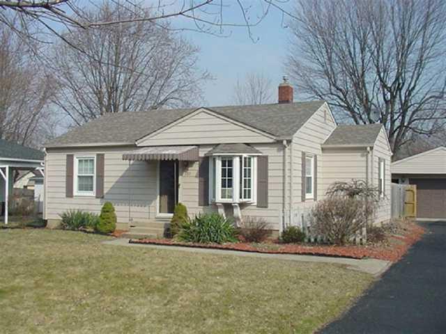 130 Hoss Road Indianapolis, IN 46217 - Photo 1 of 8 Gallery Image 1