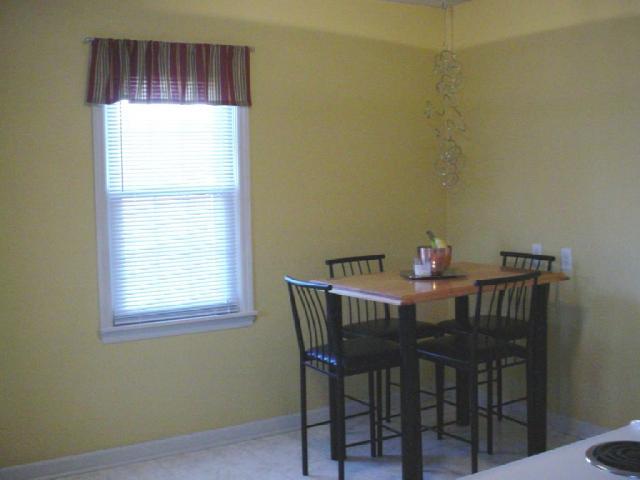 130 Hoss Road Indianapolis, IN 46217 - Photo 7 of 8 Gallery Image 7