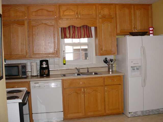 130 Hoss Road Indianapolis, IN 46217 - Photo 8 of 8 Gallery Image 8
