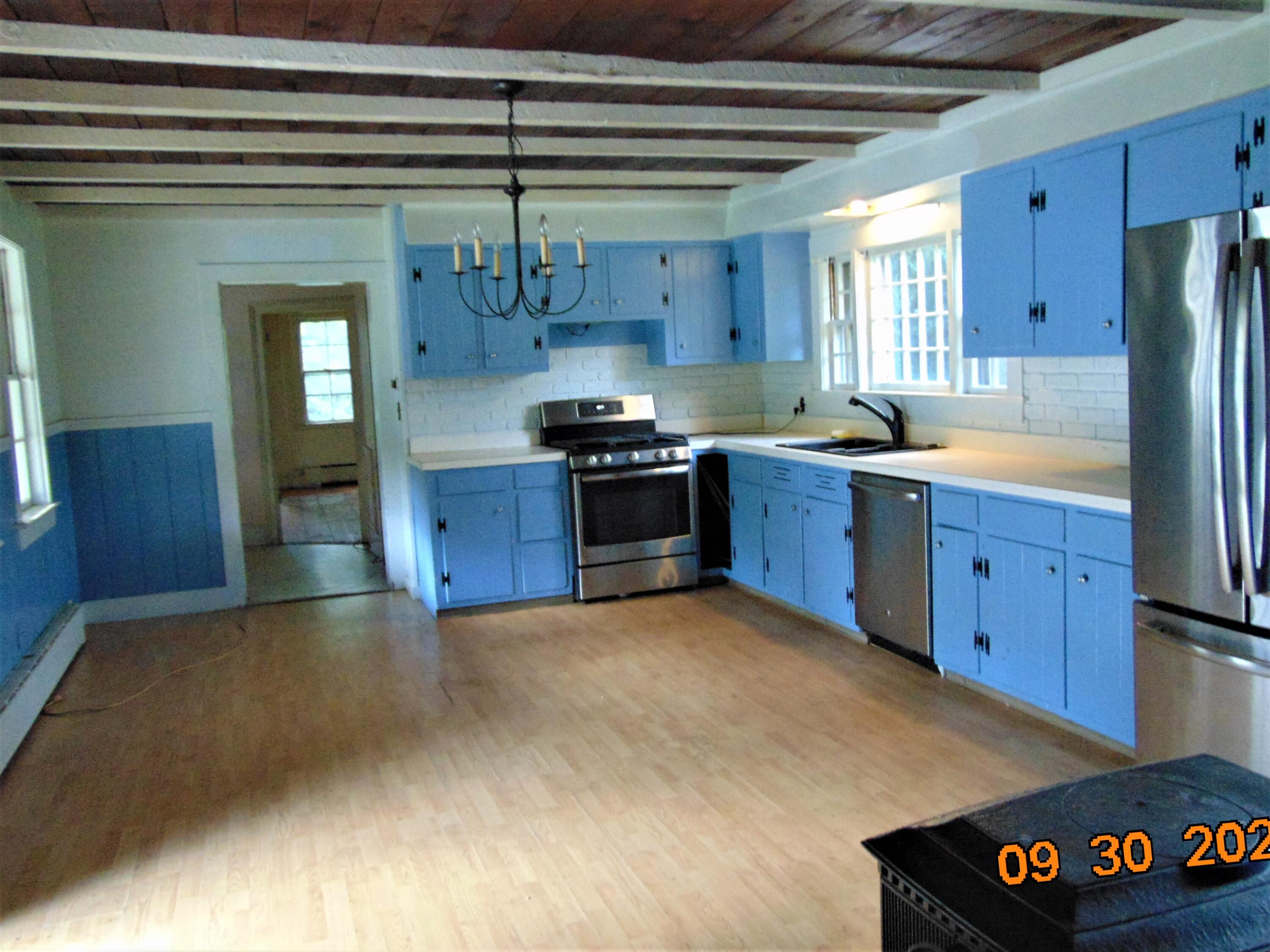 86 River Road Dresden, ME 04342 - Photo 48 of 48 MLS Kitchen