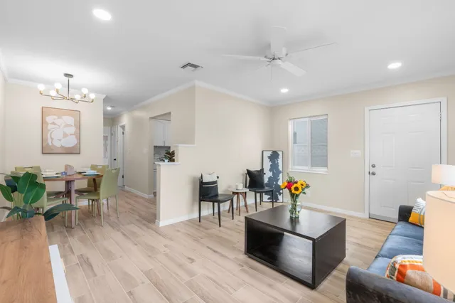 $1,100,000 | 1539-1541 Northeast 15th Avenue, Fort Lauderdale, FL 33304