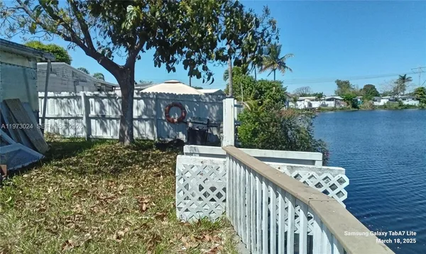 $2,650 | 21821 South Heritage Circle, Unit 1, Pembroke Pines, FL 33029