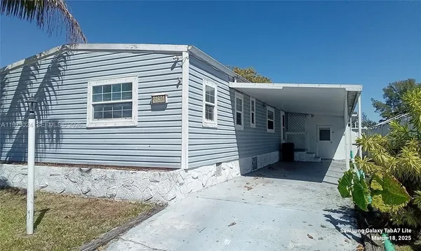 $2,650 | 21821 South Heritage Circle, Unit 1, Pembroke Pines, FL 33029