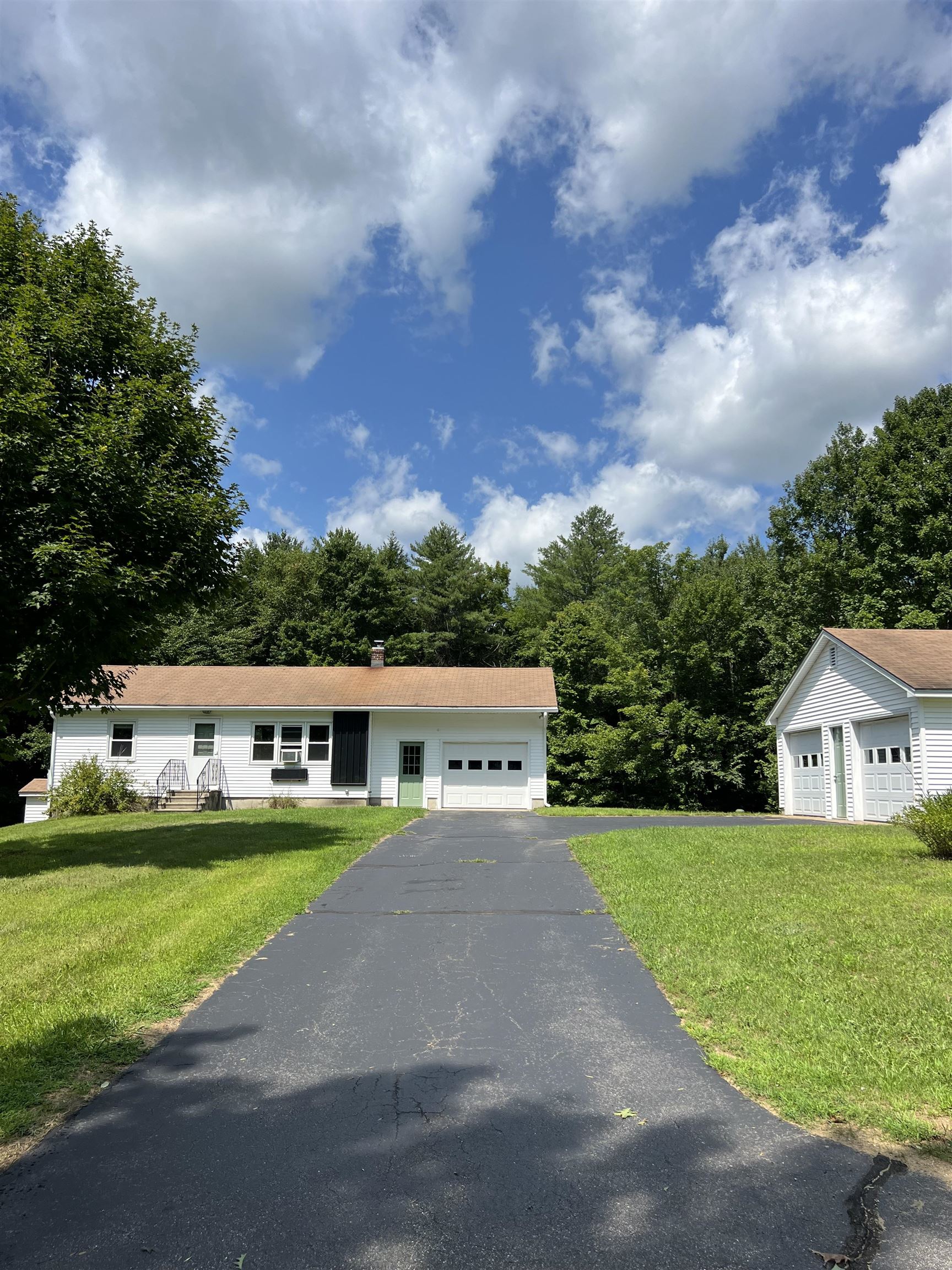 369 Lower Ridge Road Loudon, NH 03307 - Photo 2 of 22